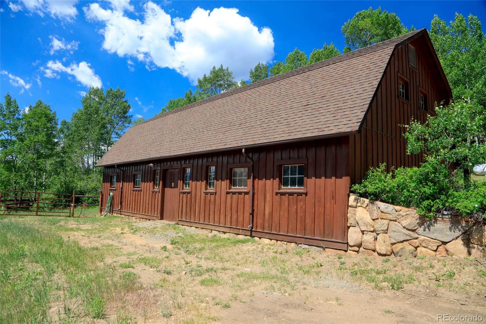 950 Corral Creek Road Evergreen CO 80439 | MLS #REC9060728 05012026043823 1600 22