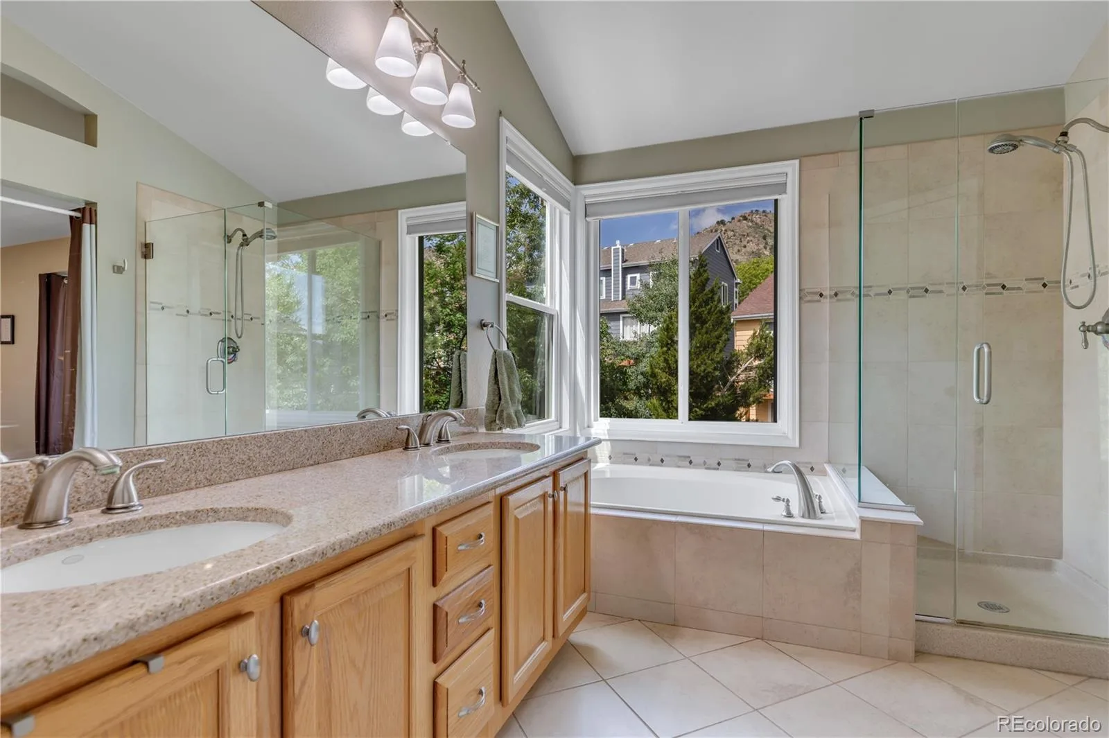226 Eagle Drive Golden CO 80403 MLS #REC9063075 05312026160727 1600 16