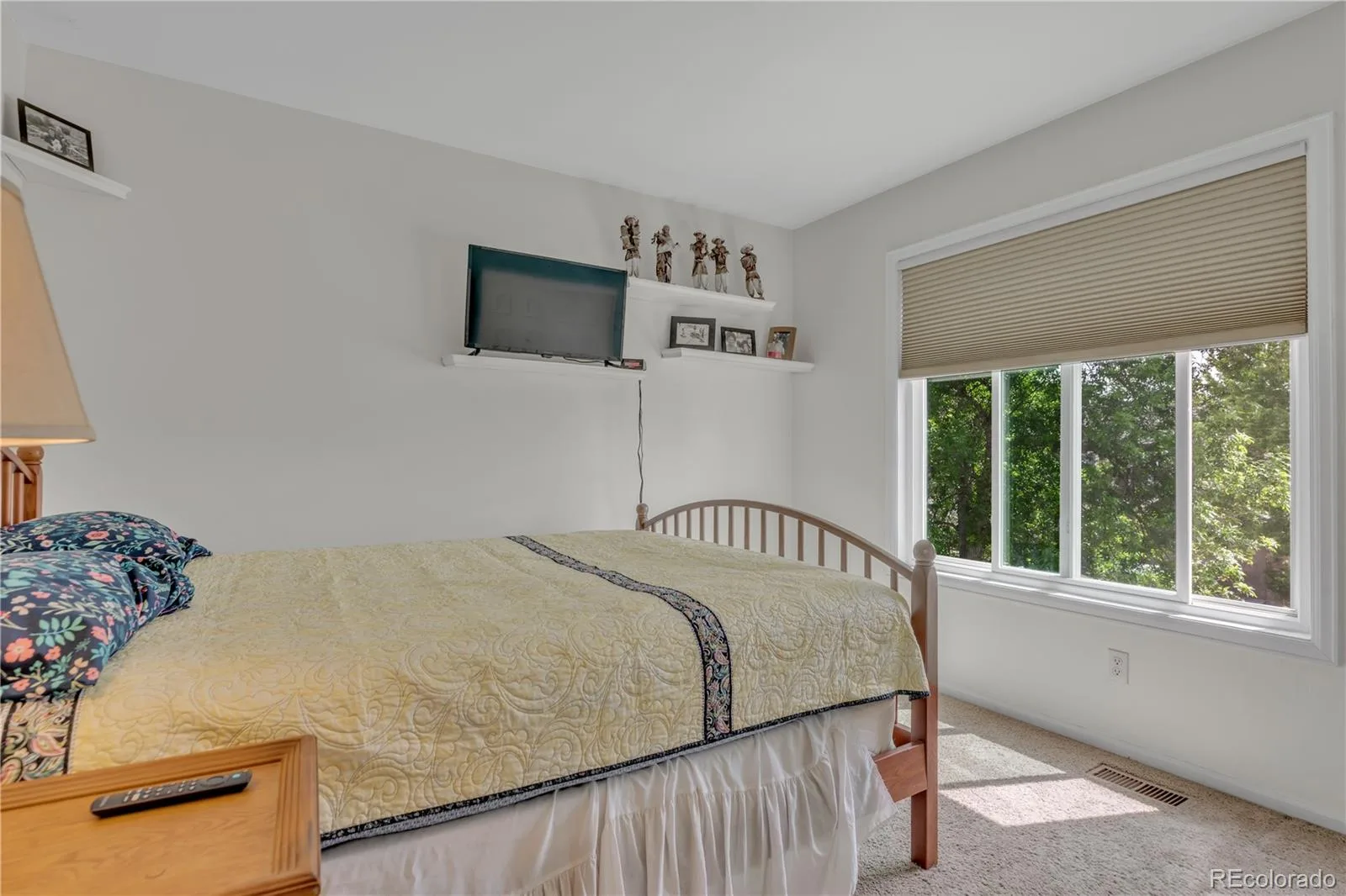 226 Eagle Drive Golden CO 80403 MLS #REC9063075 05312026160727 1600 21