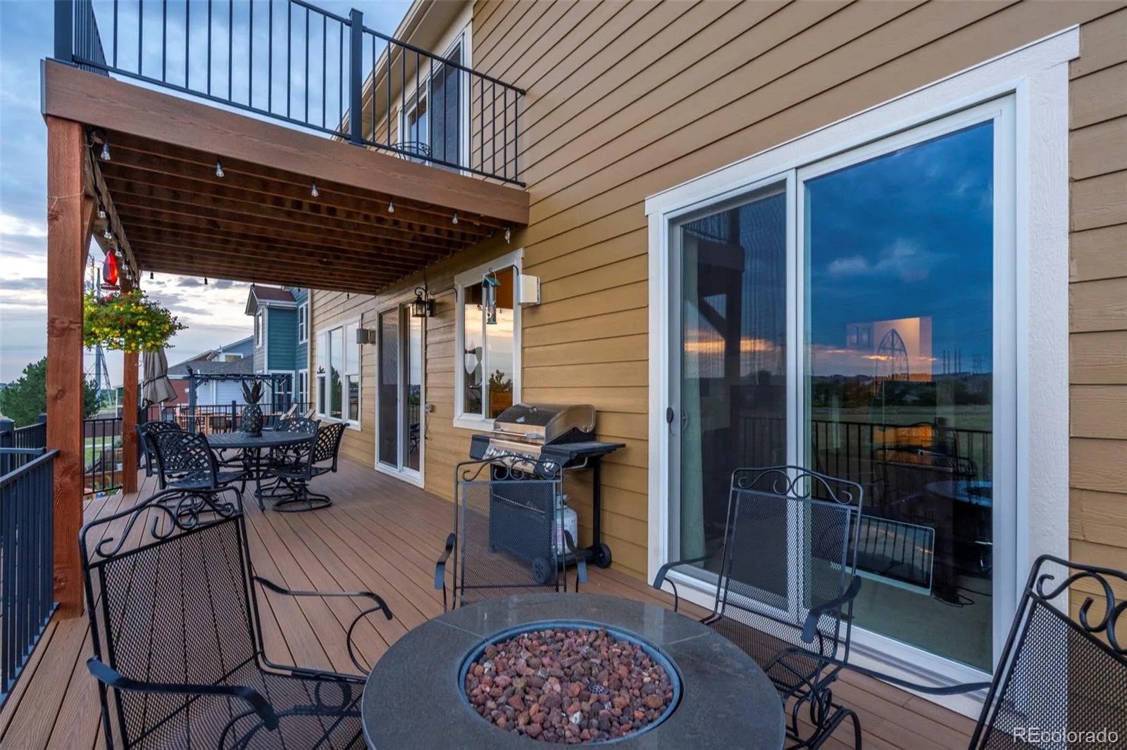 11569 S Flower Mound Way Parker CO 80134 | MLS #REC9063085 08132026175028 1600 42