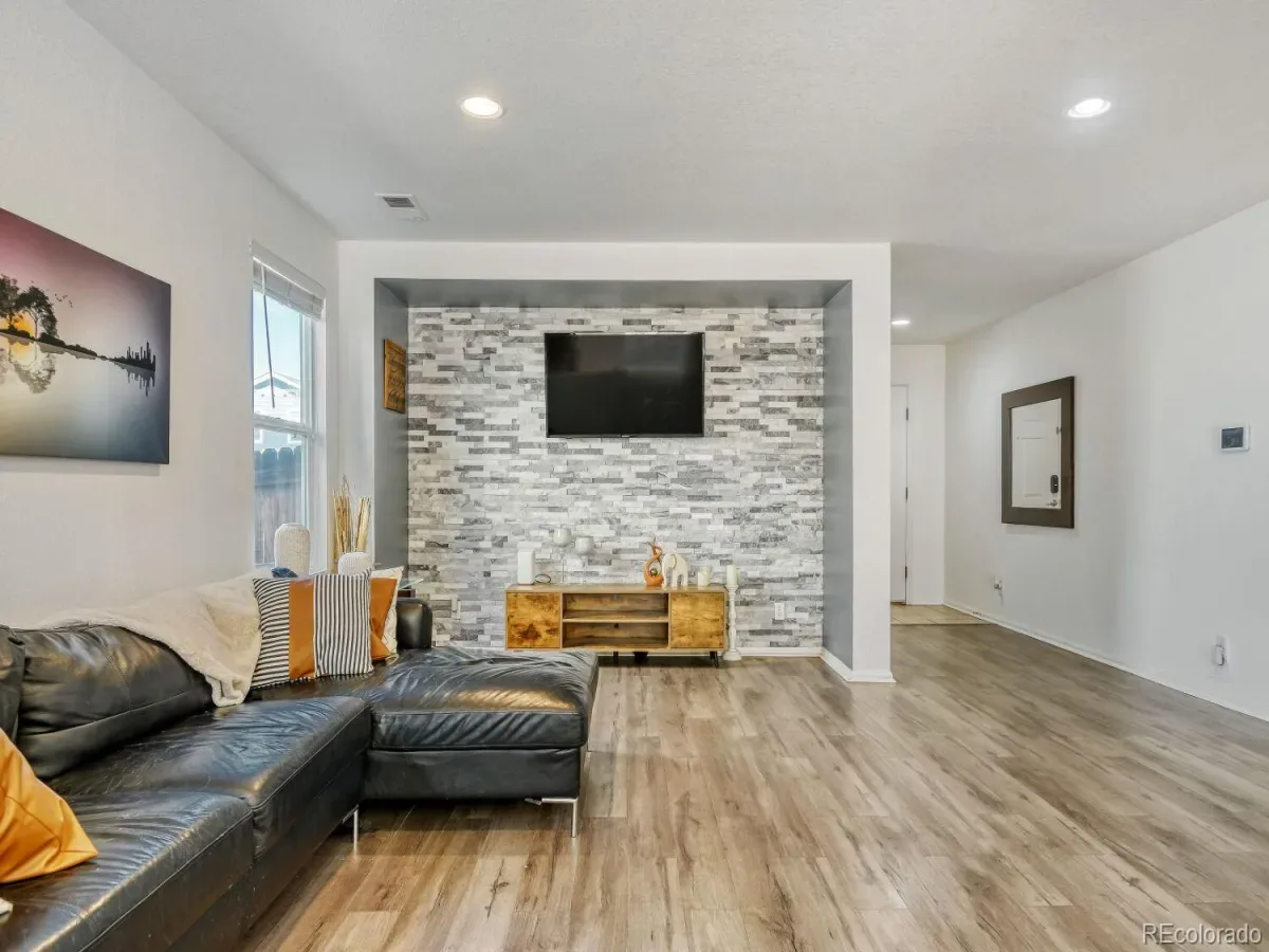 03272026174741 1200 2