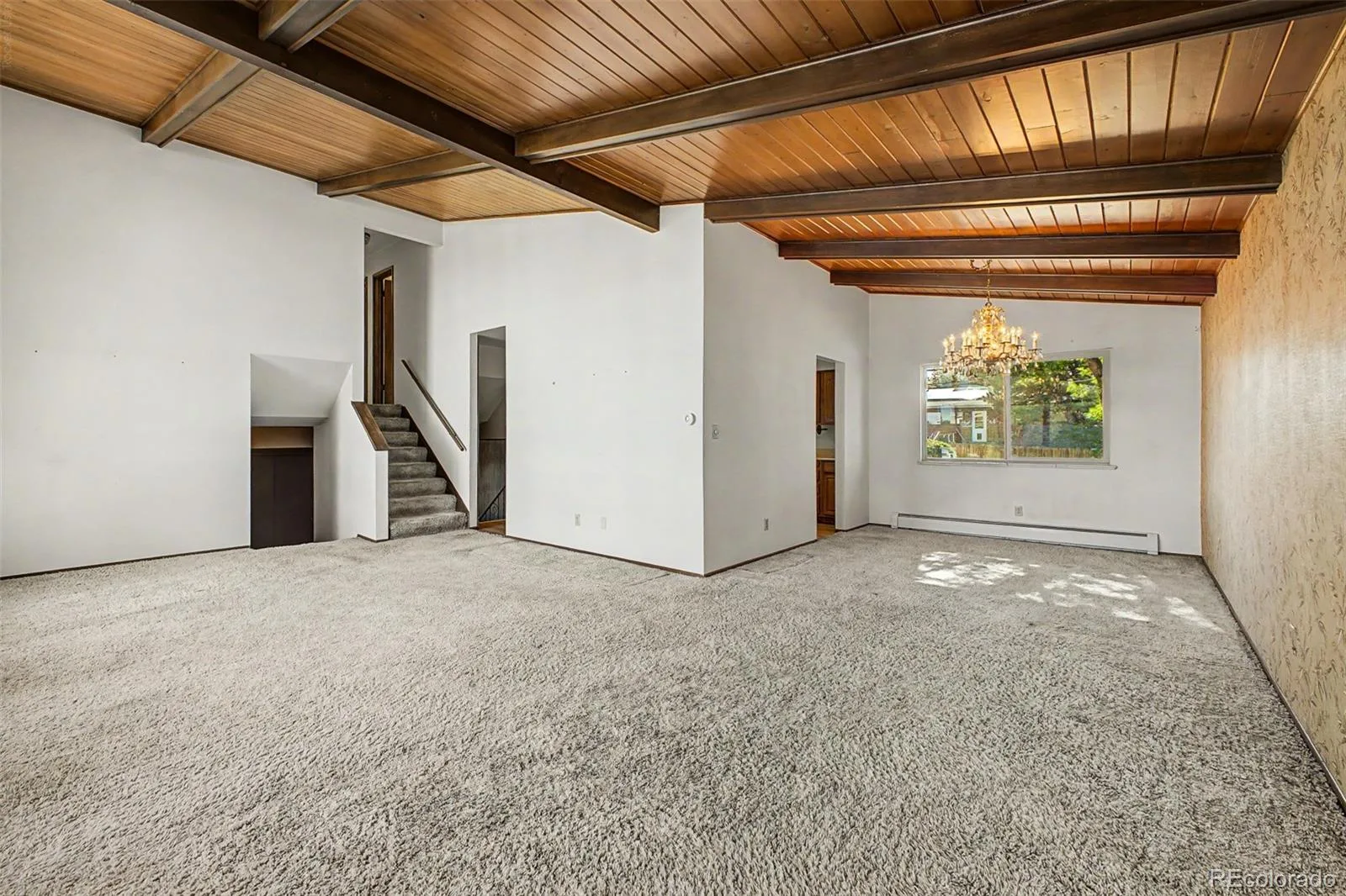 8289 Greenwood Boulevard Denver CO 80221 | MLS #REC9064620 06192026235807 1600 10