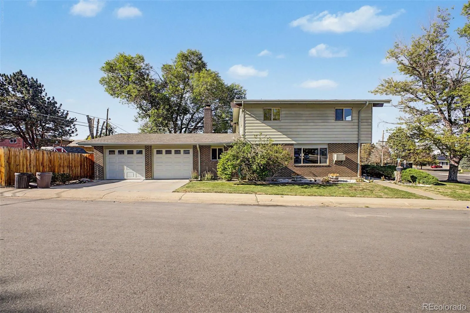8289 Greenwood Boulevard Denver CO 80221 | MLS #REC9064620 06192026235807 1600 3