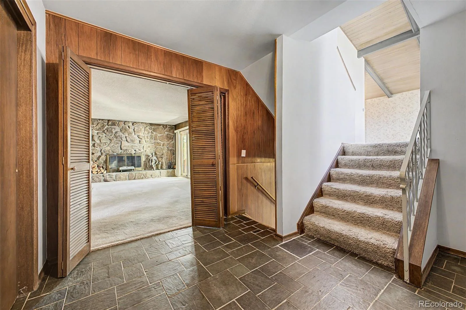 8289 Greenwood Boulevard Denver CO 80221 | MLS #REC9064620 06192026235807 1600 5