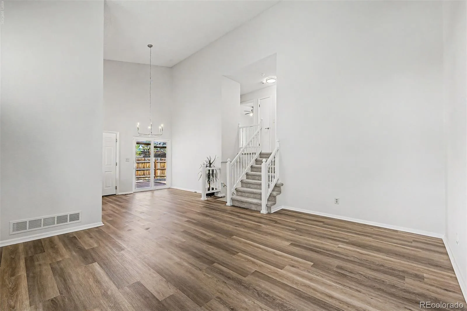 21584 E Powers Place Aurora CO 80015 | MLS #REC9065847 08042026193247 1600 12