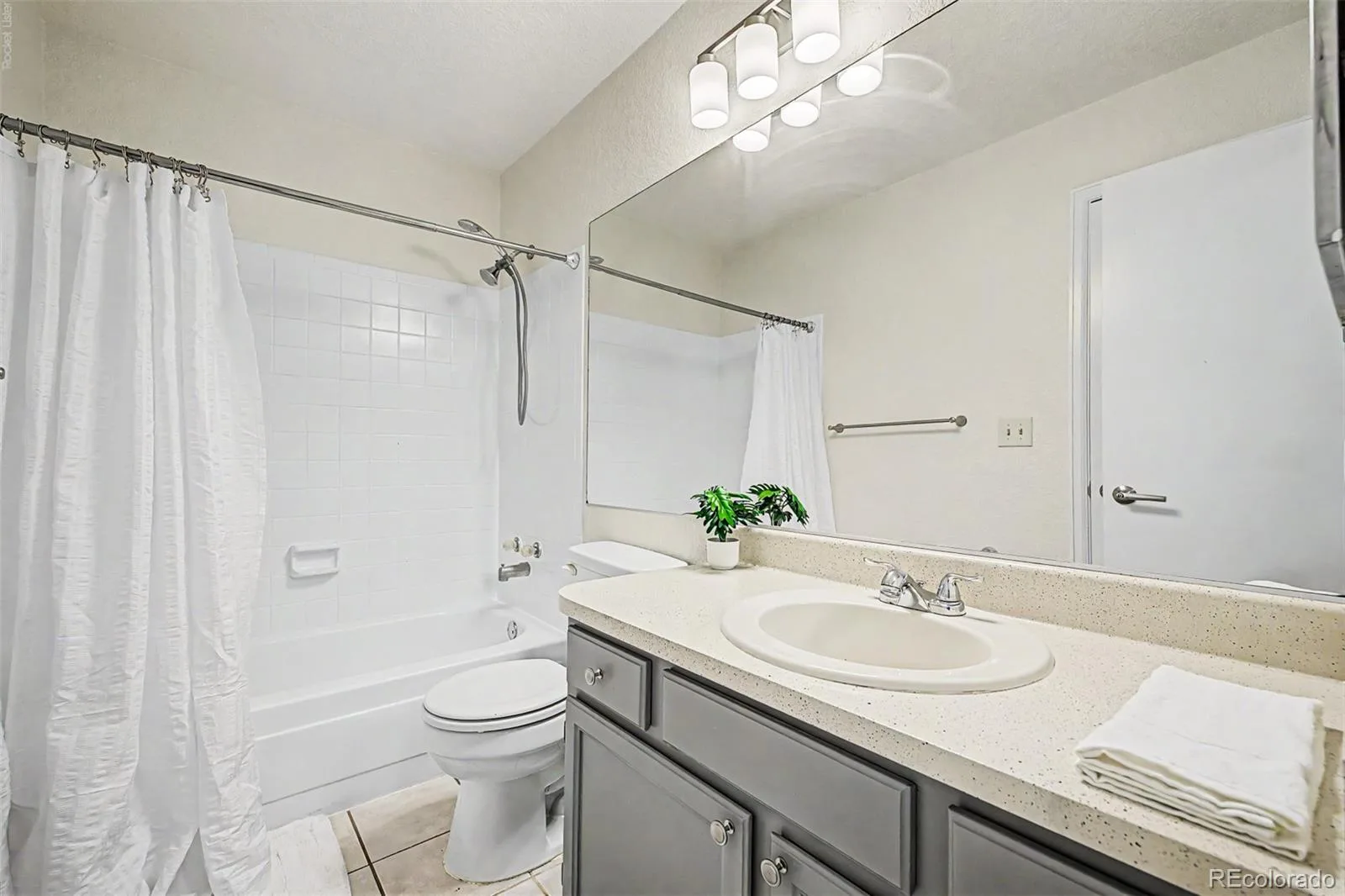 21584 E Powers Place Aurora CO 80015 | MLS #REC9065847 08042026193247 1600 25