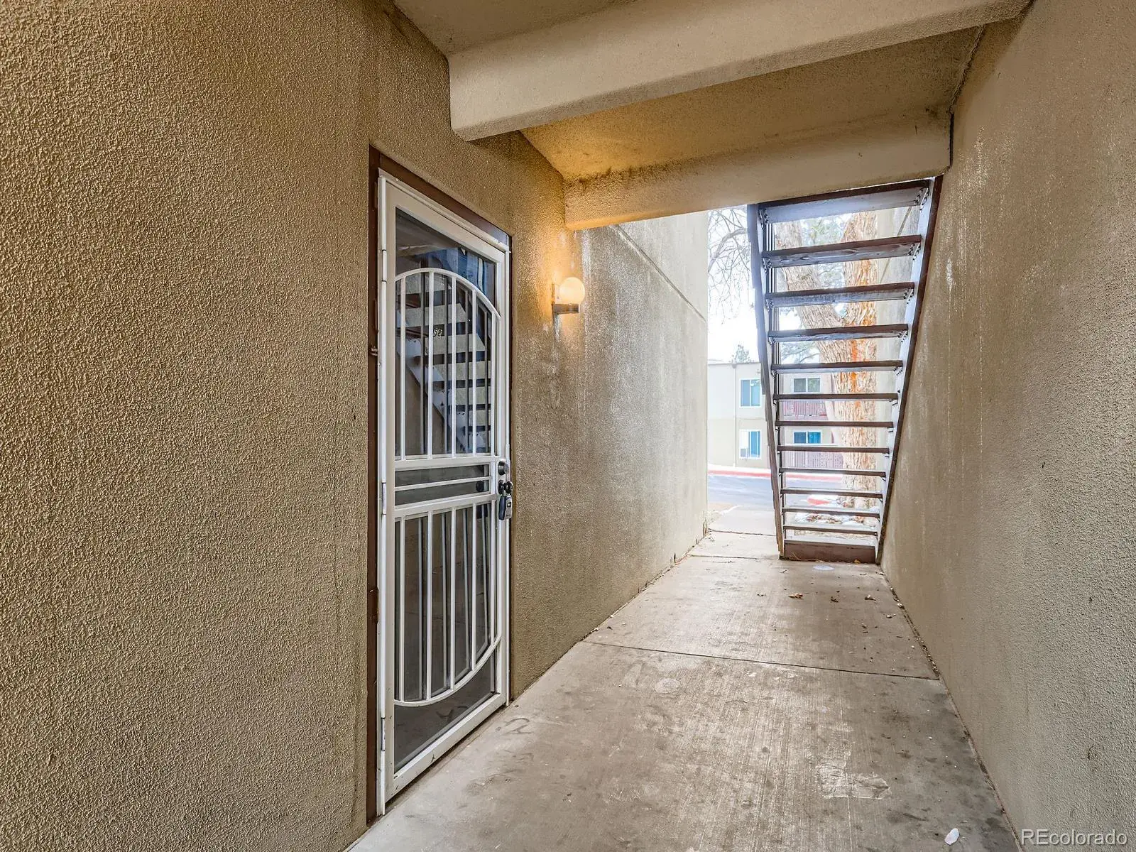 12122025202128 1600 14