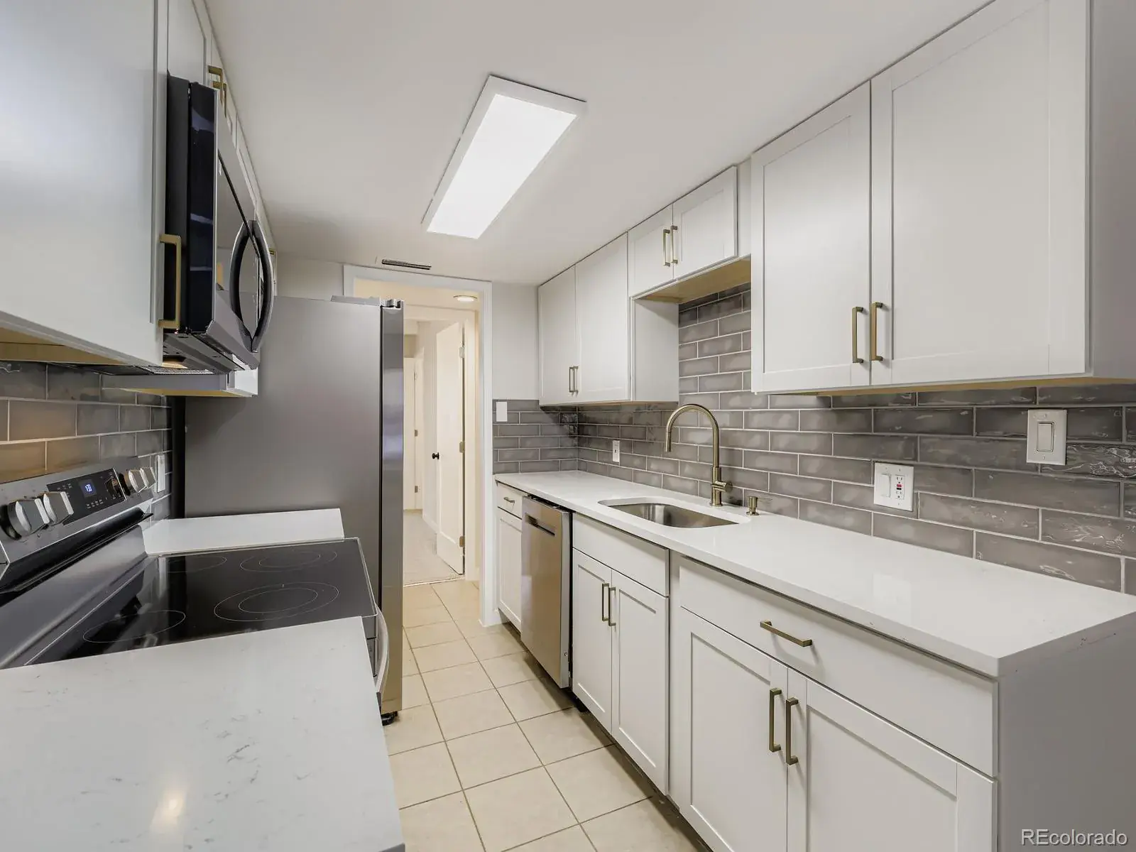 12122025202128 1600 6