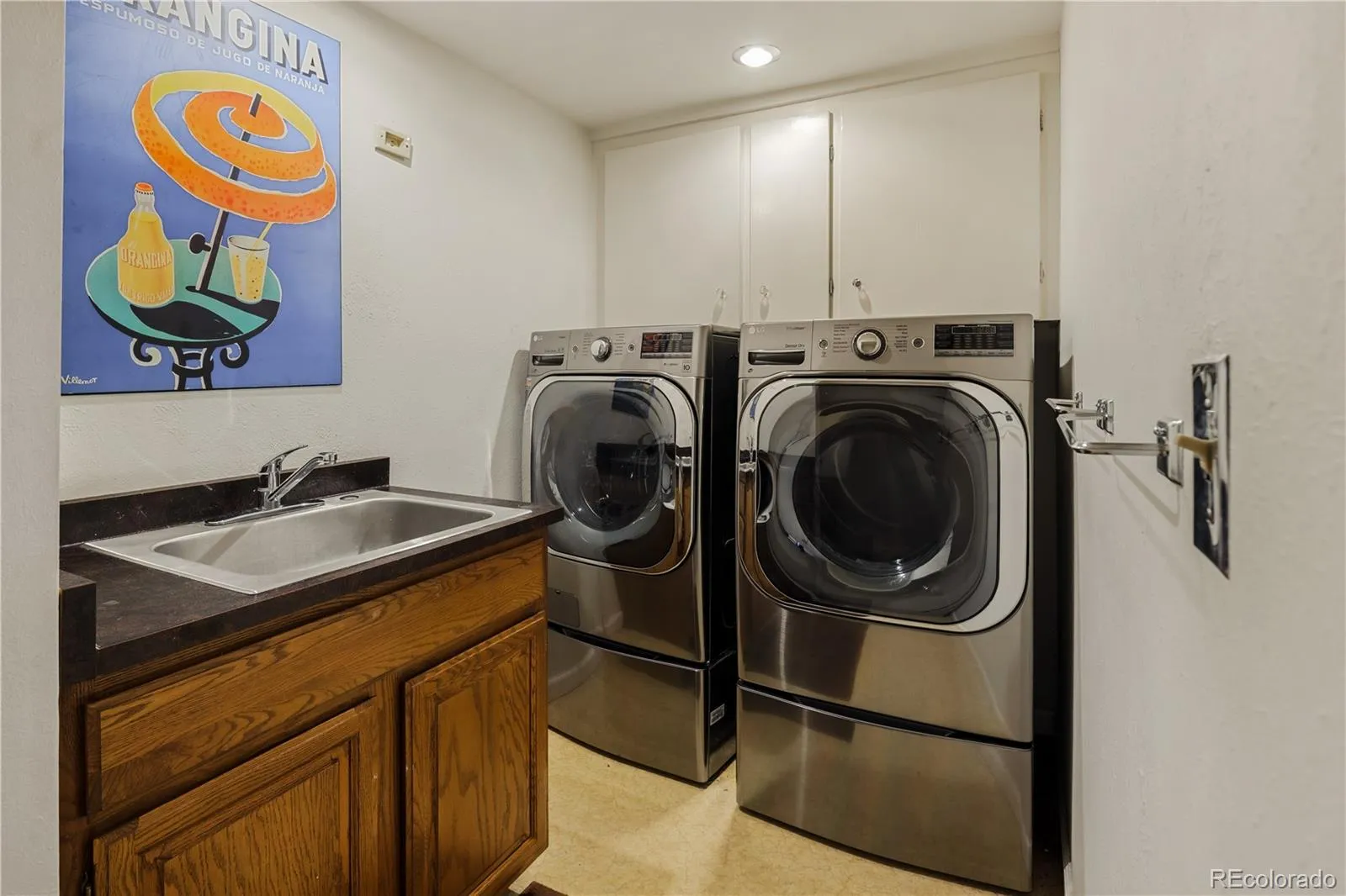 6580 E Colorado Drive Denver CO 80224 MLS #REC9066146 04222026205135 1600 38