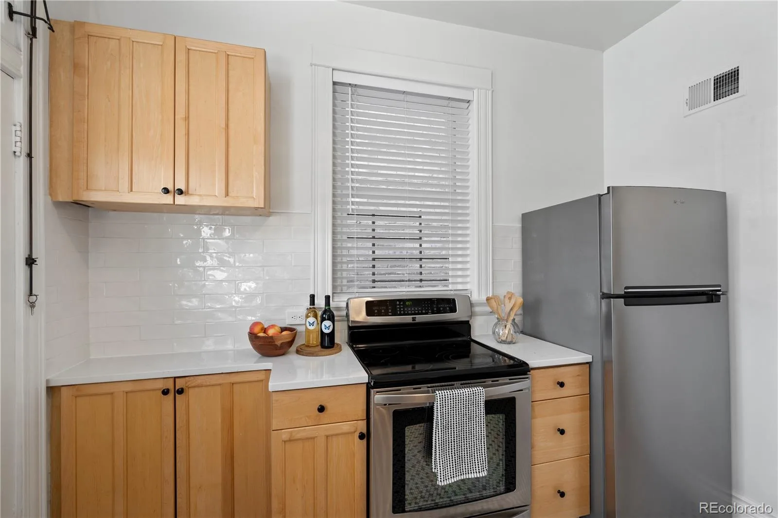 1576 N Emerson Street Denver CO 80218 | MLS #REC9067784 08222026015509 1600 20