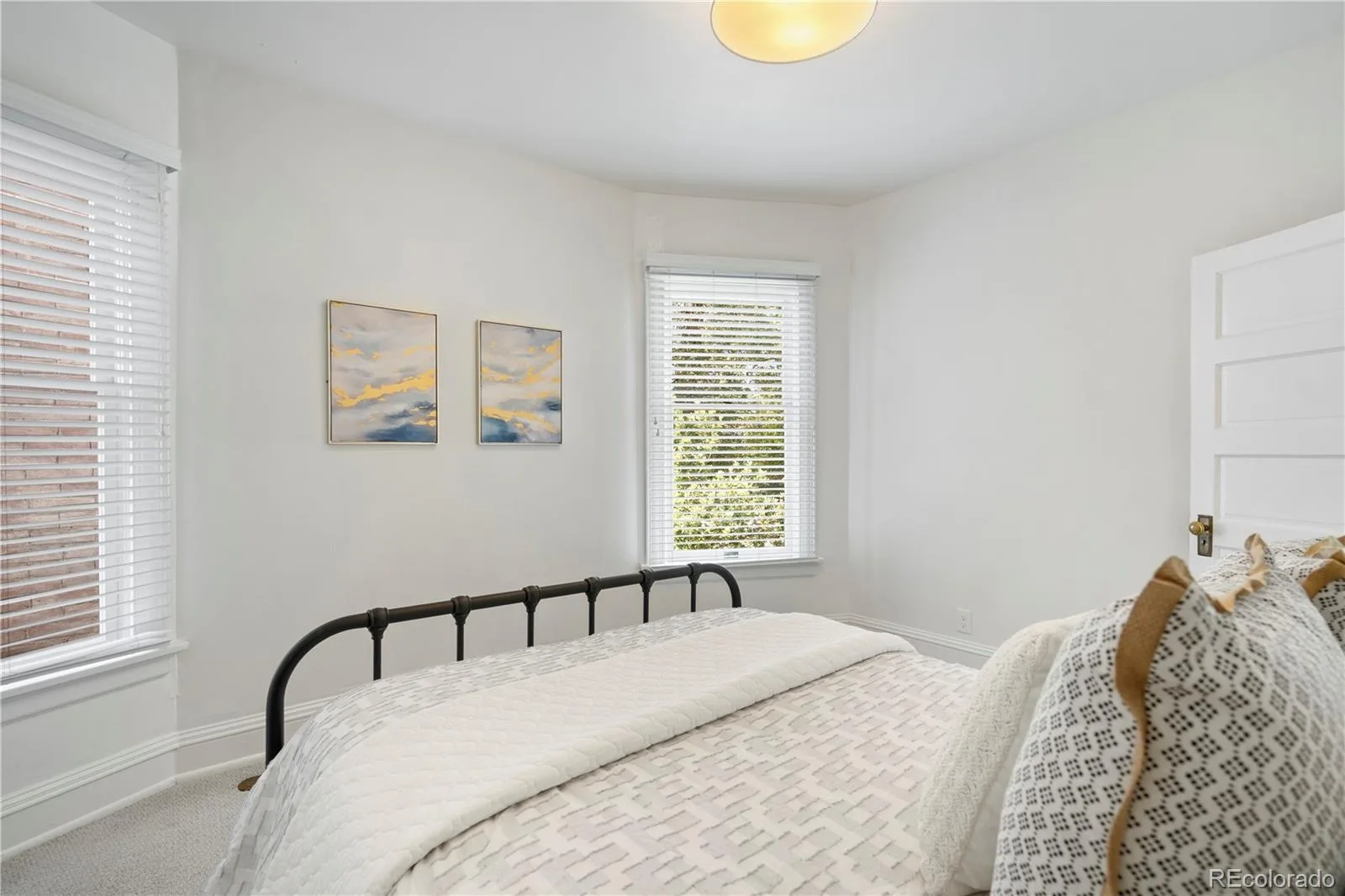 1576 N Emerson Street Denver CO 80218 | MLS #REC9067784 08222026015509 1600 28