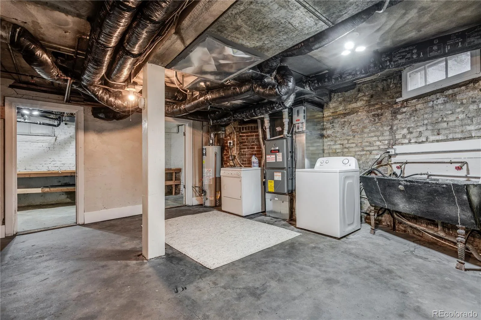 1576 N Emerson Street Denver CO 80218 | MLS #REC9067784 08222026015509 1600 35