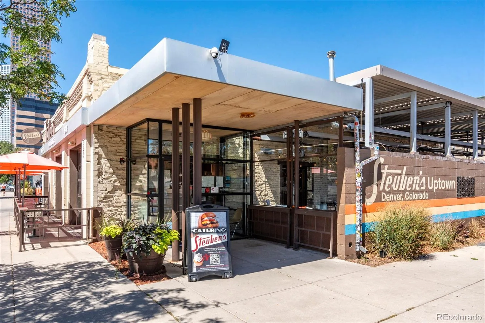1576 N Emerson Street Denver CO 80218 | MLS #REC9067784 08222026015509 1600 49