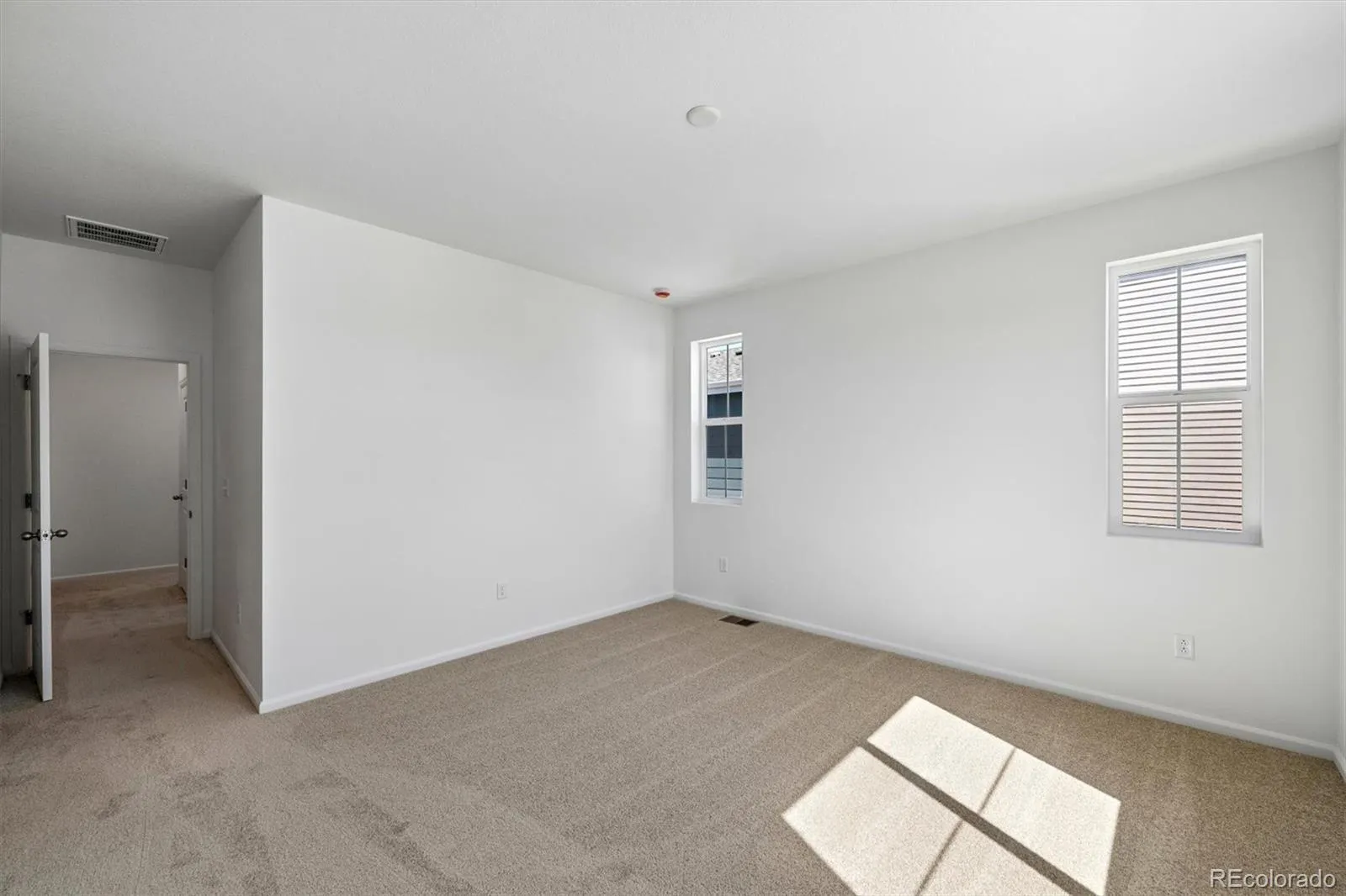 542 Pagosa Street Aurora CO 80017 MLS #REC9068298 05152026201449 1600 15