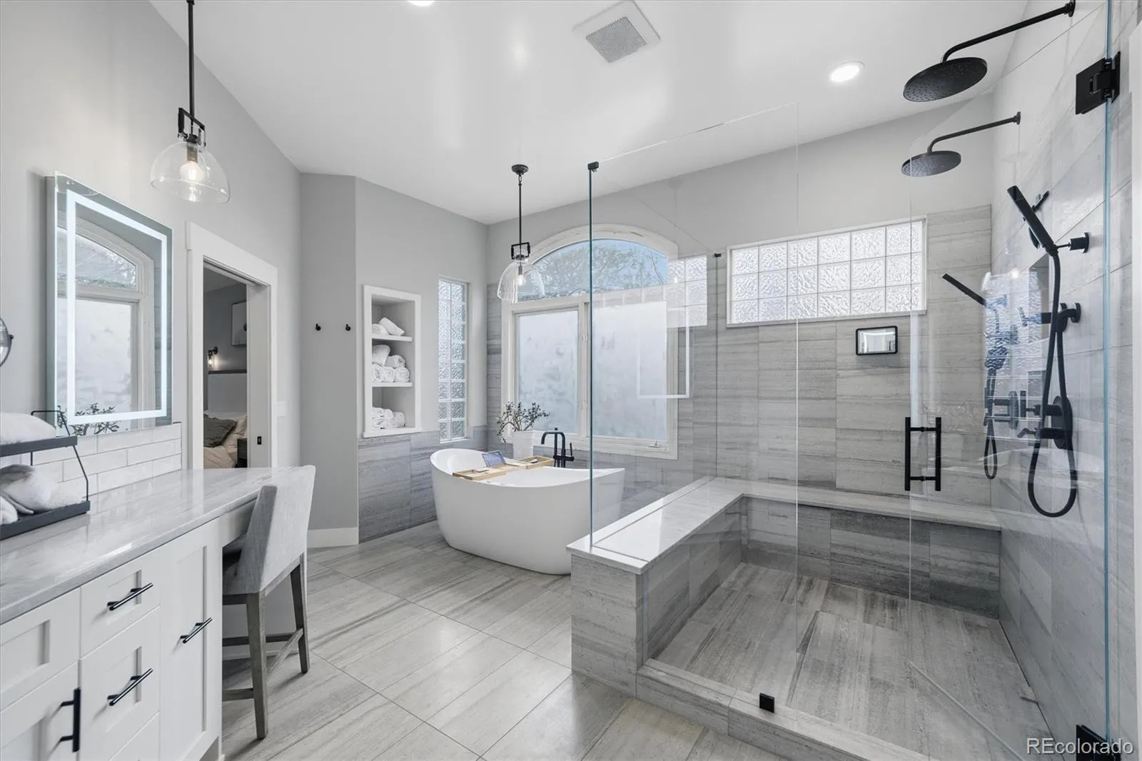 04072026162520 1600 19