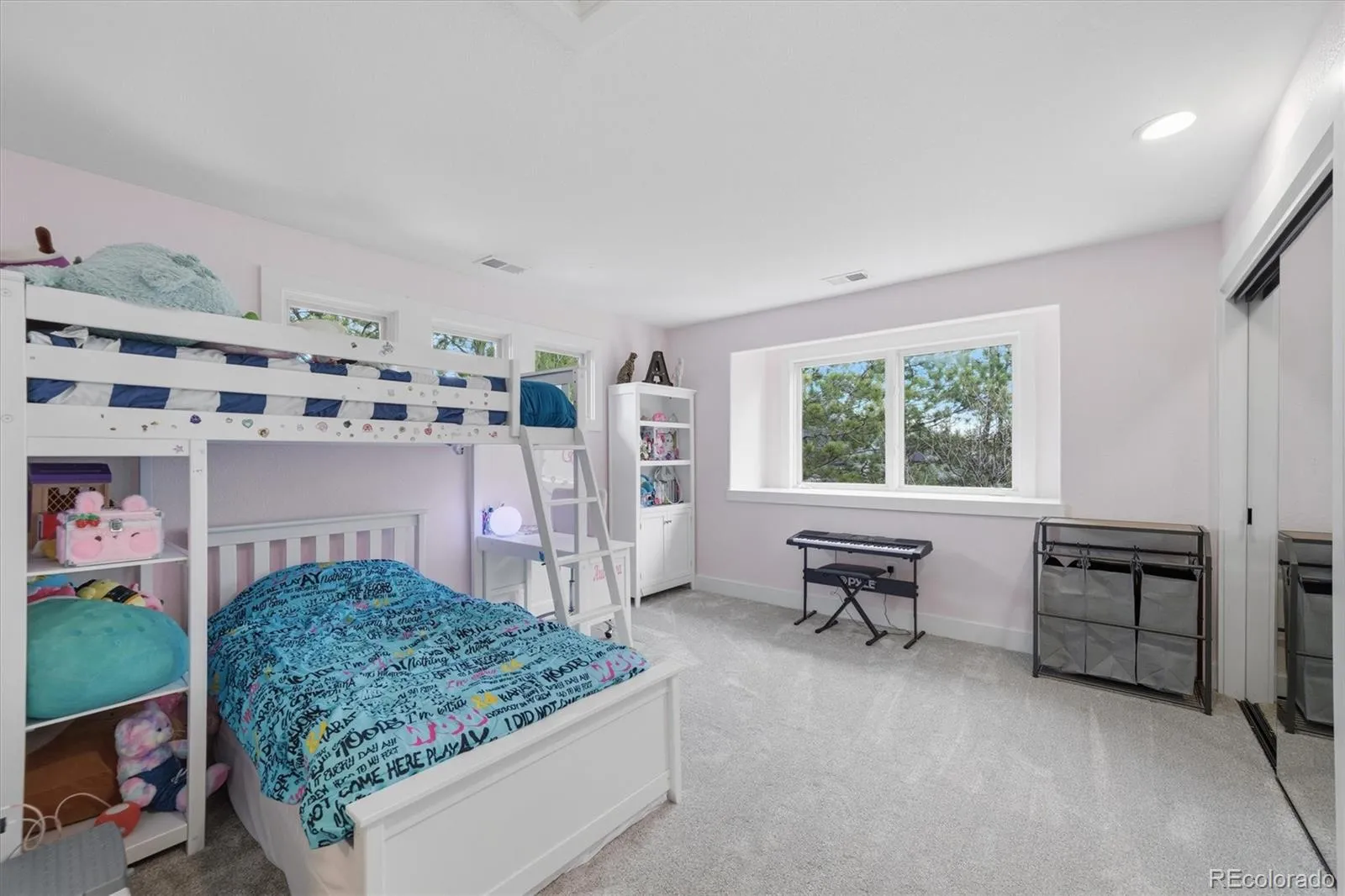 04072026162520 1600 24