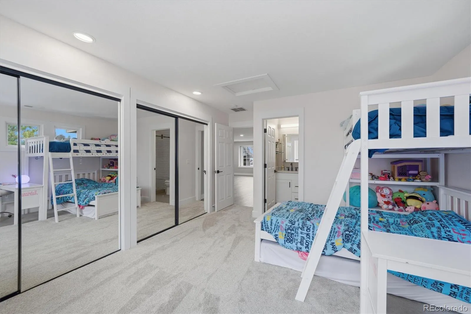 04072026162520 1600 25