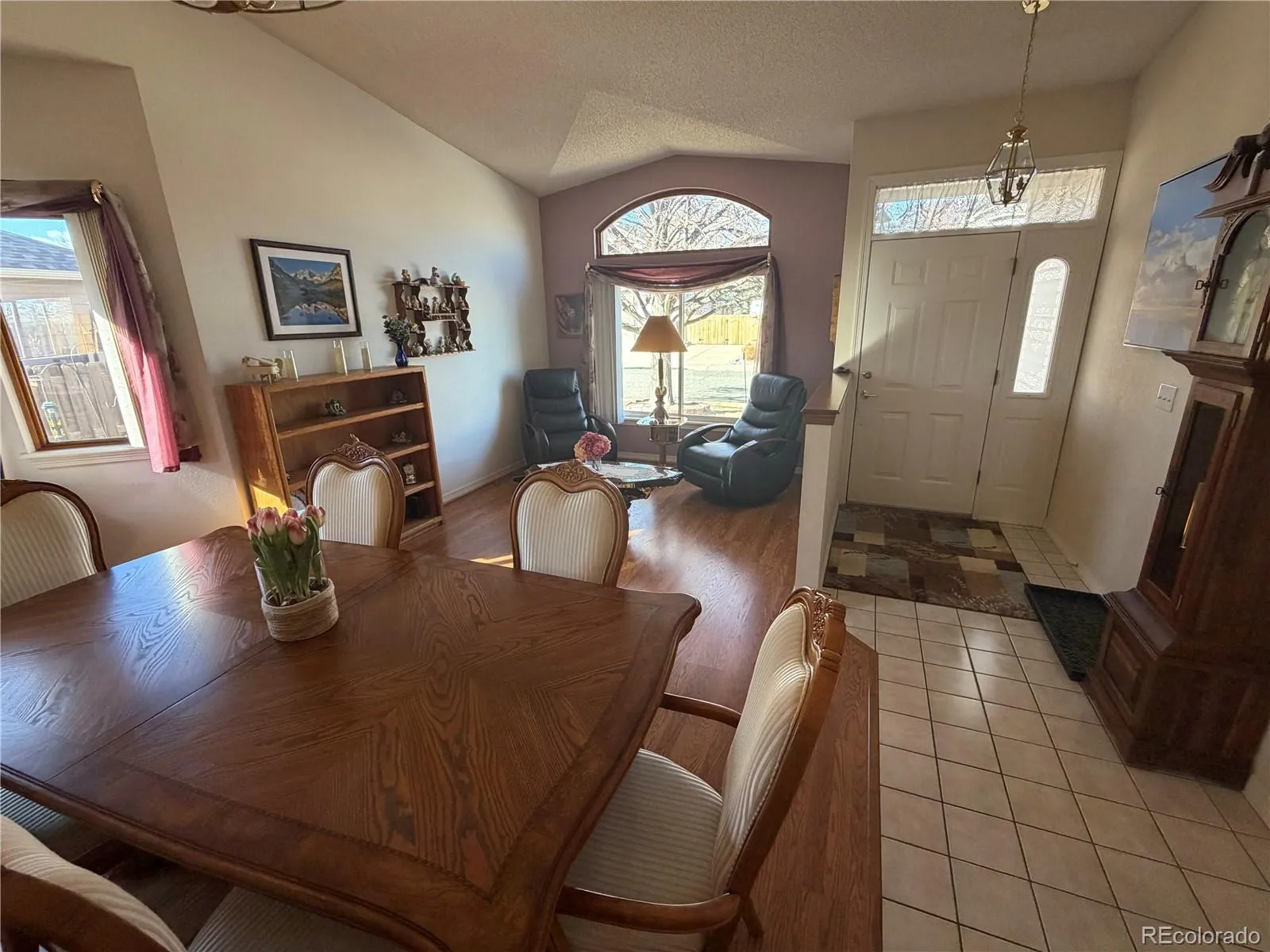 5372 YANK Way Arvada CO 80002 MLS #REC9070081 04242026165222 1600 12