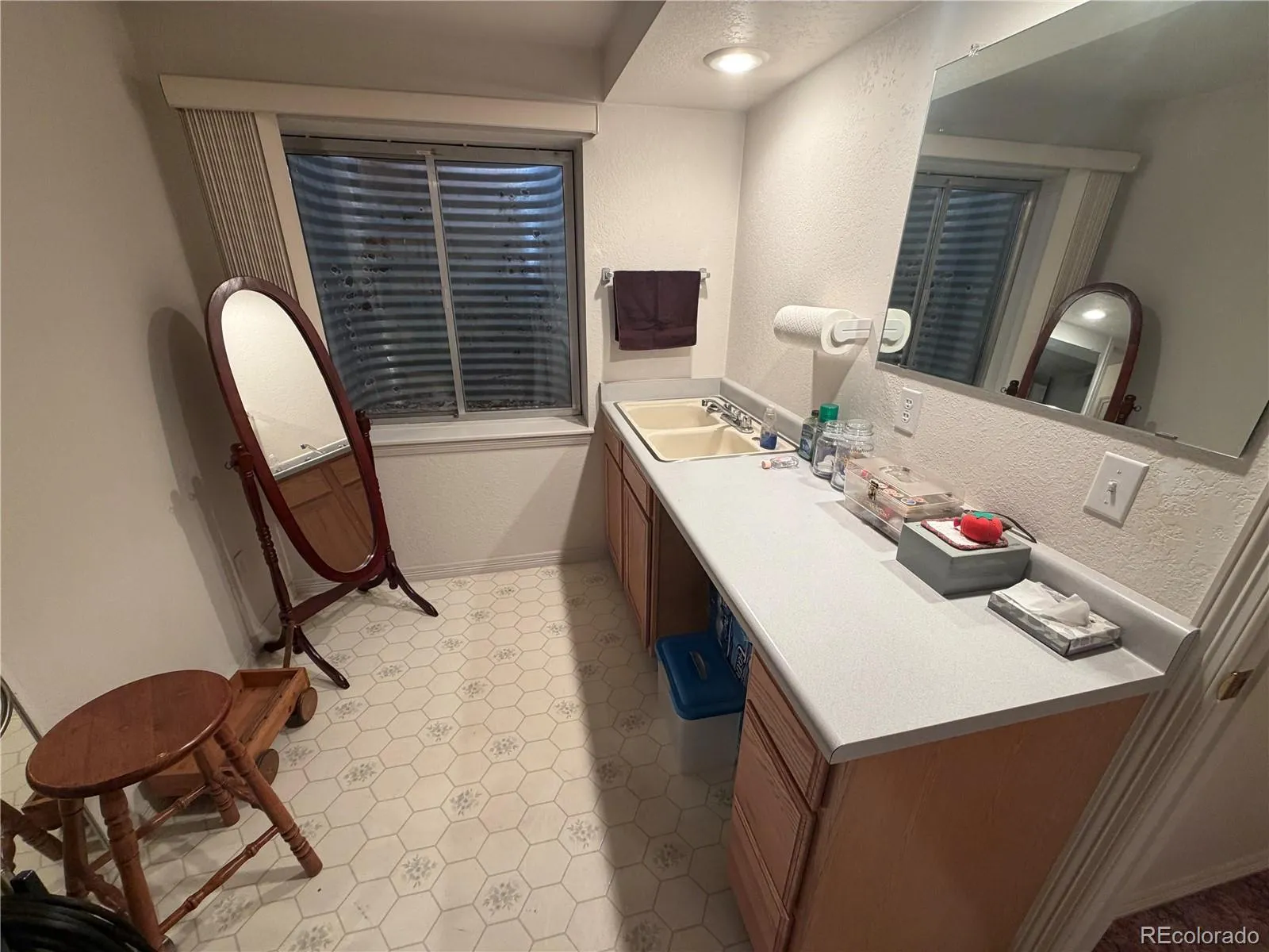 5372 YANK Way Arvada CO 80002 MLS #REC9070081 04242026165222 1600 16