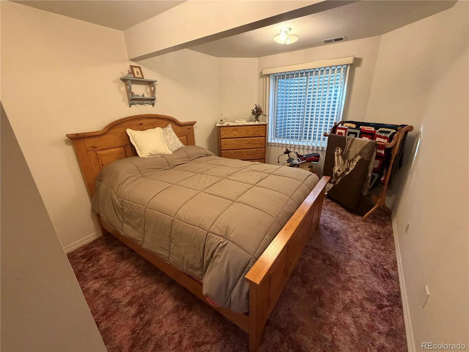 5372 YANK Way Arvada CO 80002 MLS #REC9070081 04242026165222 1600 17