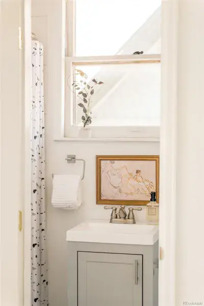 02282026011314 800 26