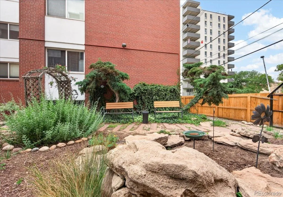 888 N Logan Street #10D Denver CO 80203 | MLS #REC9072356 06102026181545 1200 34