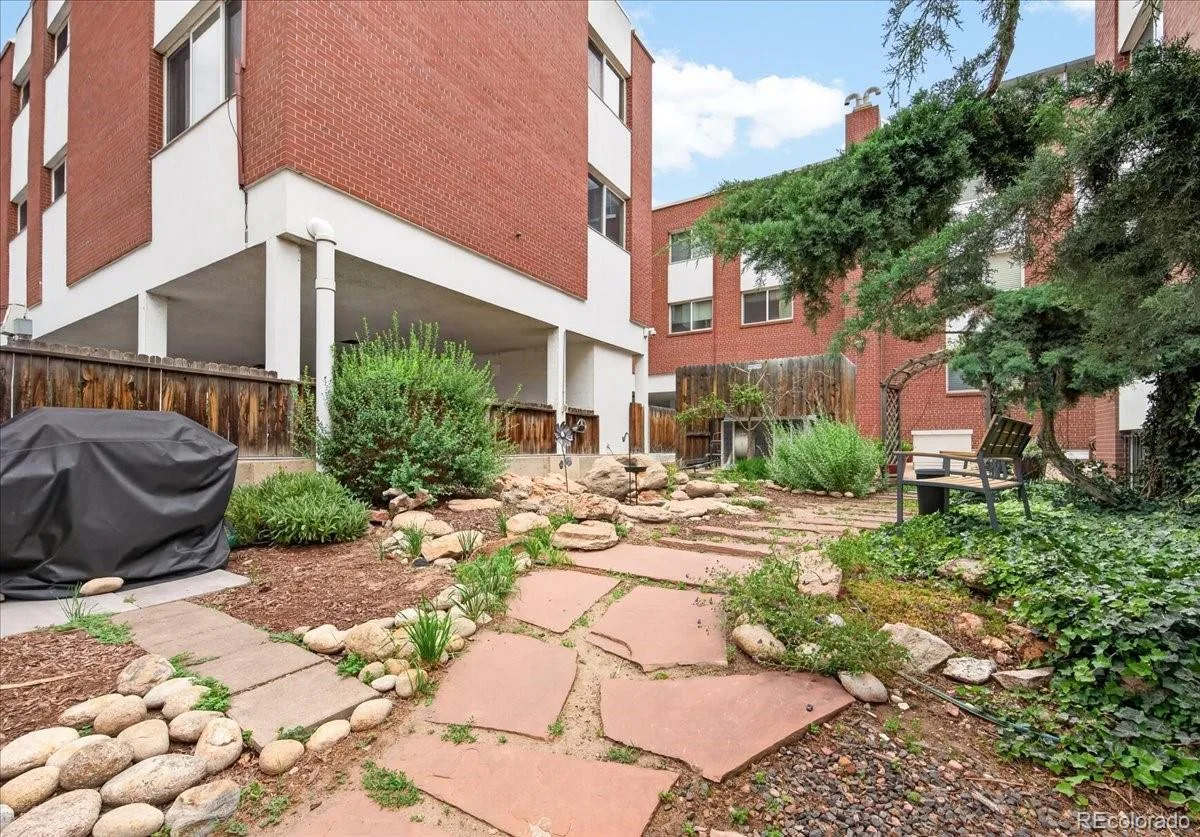 888 N Logan Street #10D Denver CO 80203 | MLS #REC9072356 06102026181545 1200 35