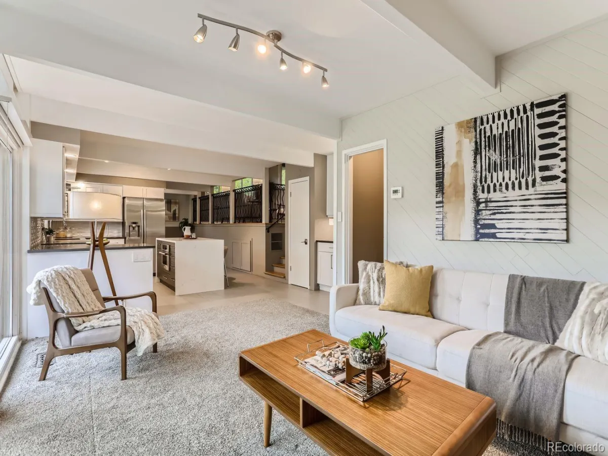 04052026230842 1200 2