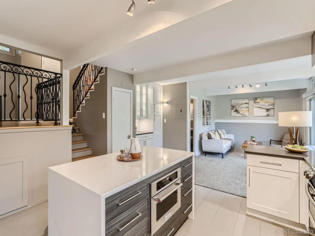 04052026230842 1200 8