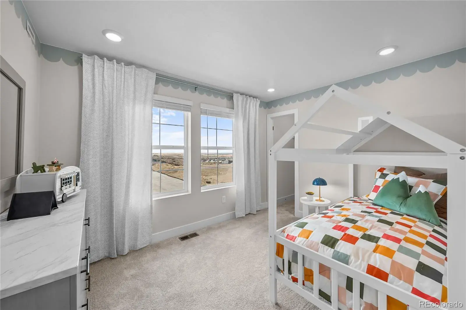 17215 W 91st Lane Arvada CO 80007 | MLS #REC9073266 10232025202040 1600 13