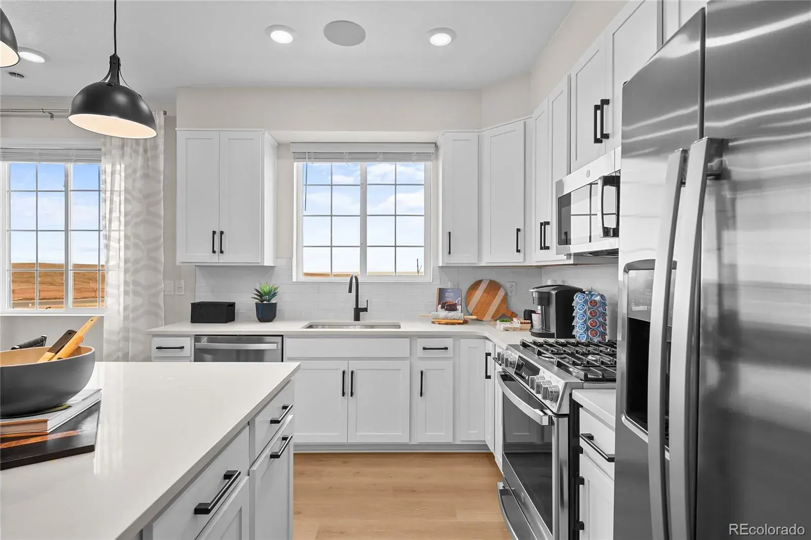 17215 W 91st Lane Arvada CO 80007 | MLS #REC9073266 10232025202040 1600 14