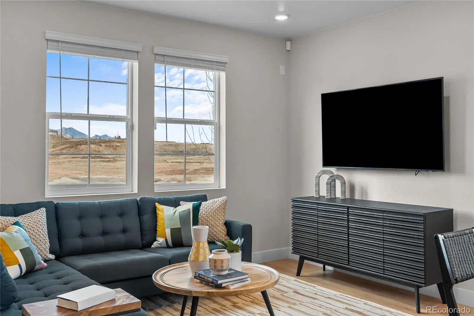 17215 W 91st Lane Arvada CO 80007 | MLS #REC9073266 10232025202040 1600 9