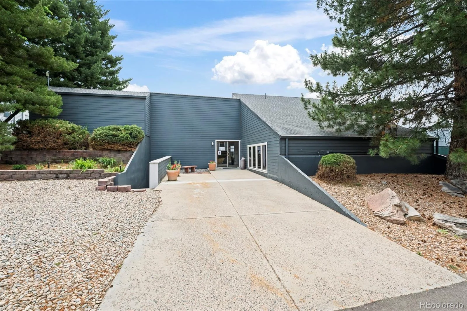 3121 S Tamarac Drive #K 106 Denver CO 80231 | MLS #REC9073901 08152026005523 1600 15