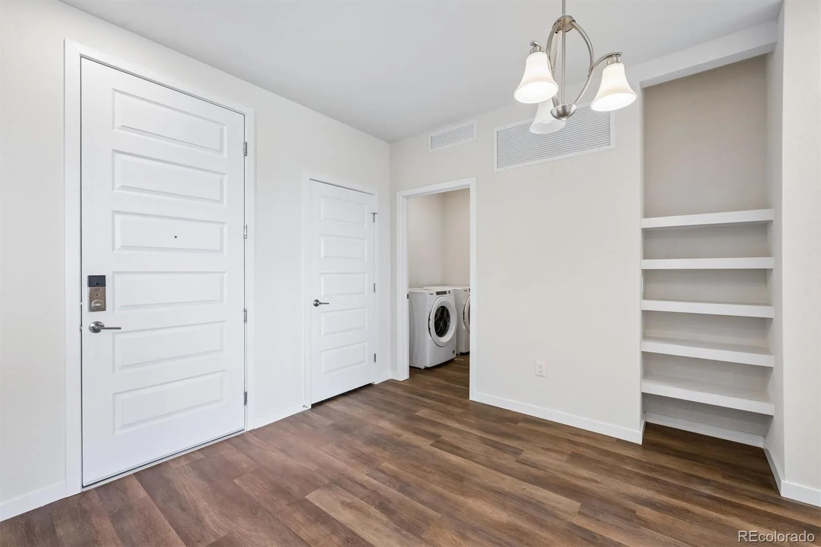 483 Interlocken Boulevard #203 Broomfield CO 80021 | MLS #REC9075084 07312026225850 1600 3