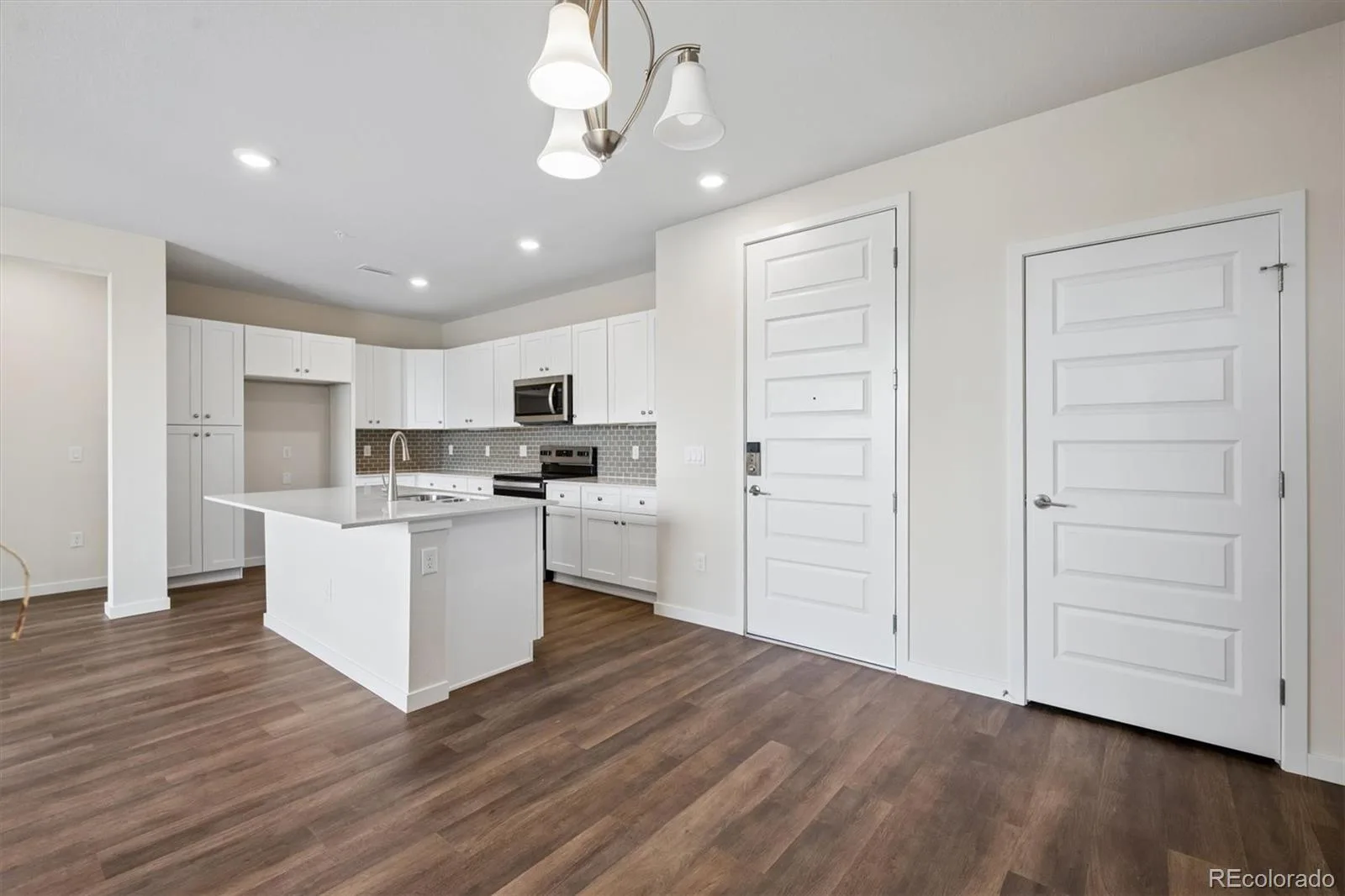 483 Interlocken Boulevard #203 Broomfield CO 80021 | MLS #REC9075084 07312026225850 1600 4