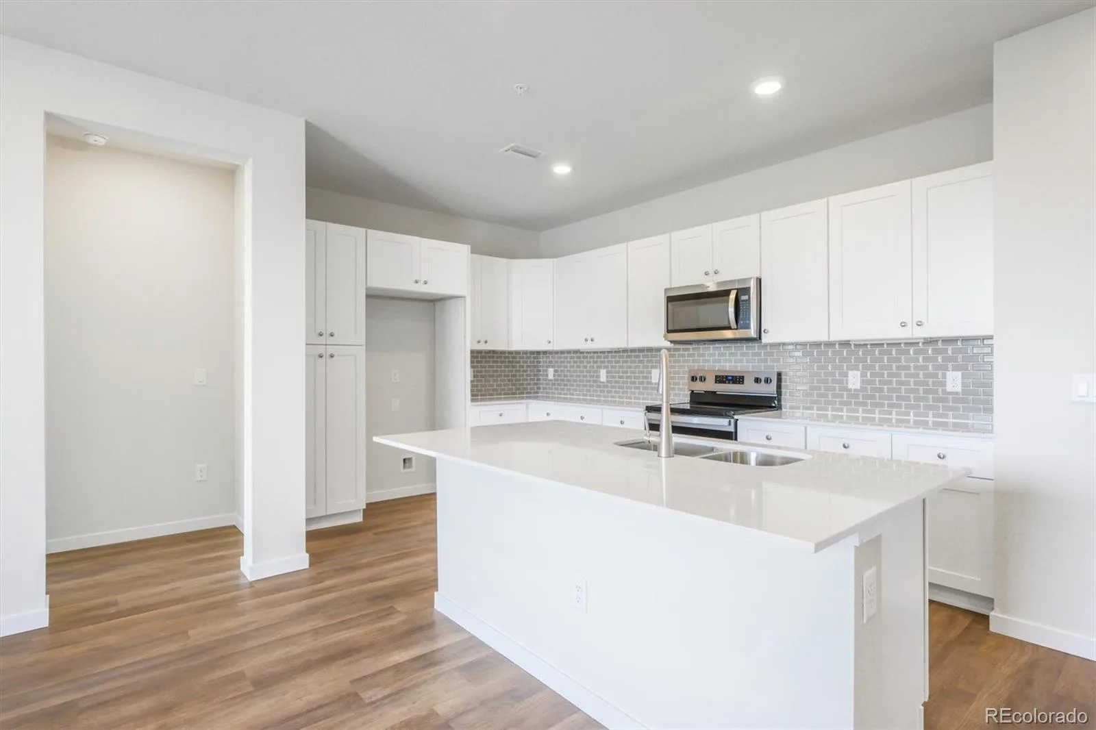 483 Interlocken Boulevard #203 Broomfield CO 80021 | MLS #REC9075084 07312026225850 1600 5