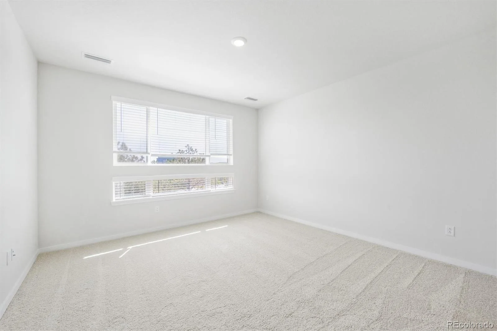 483 Interlocken Boulevard #203 Broomfield CO 80021 | MLS #REC9075084 07312026225850 1600 8