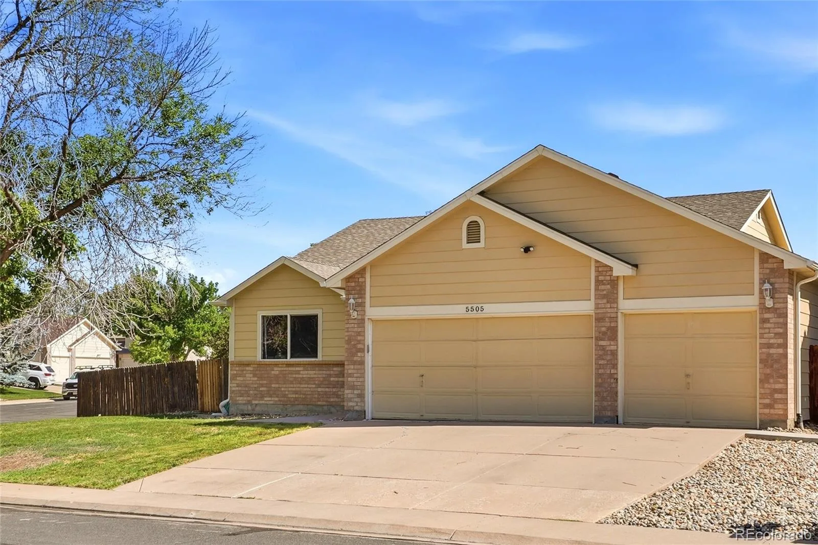 5505 E 117th Circle Denver CO 80233 | MLS #REC9075442 06172026051000 1600 32