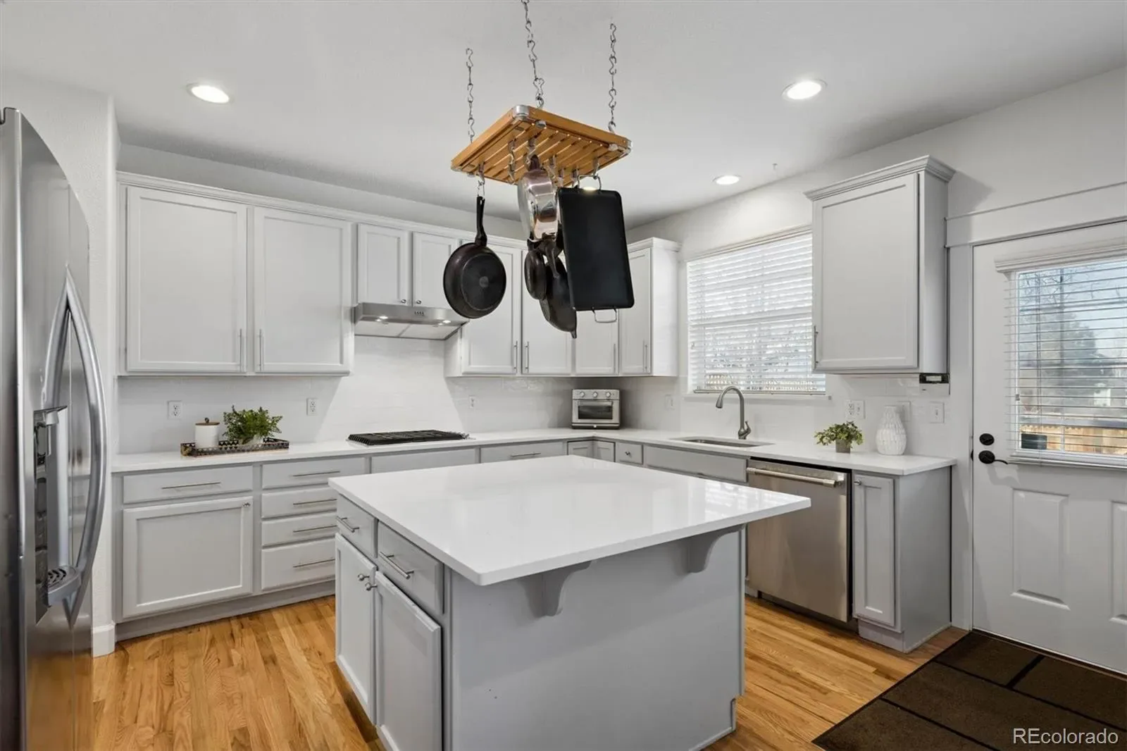 03202026180707 1600 10