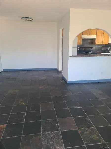 9901 E Evans Avenue #4D Aurora CO 80247 MLS #REC9076837 02012026003855 800 14
