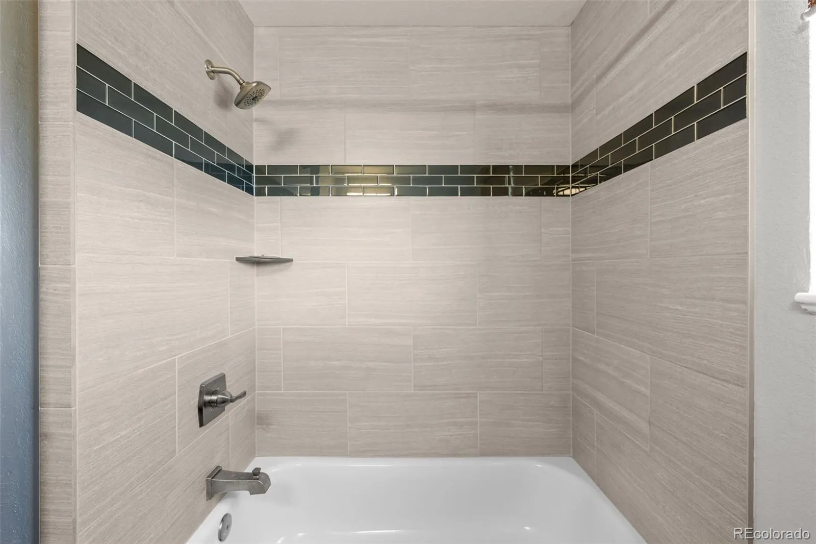 04182026192353 1600 16