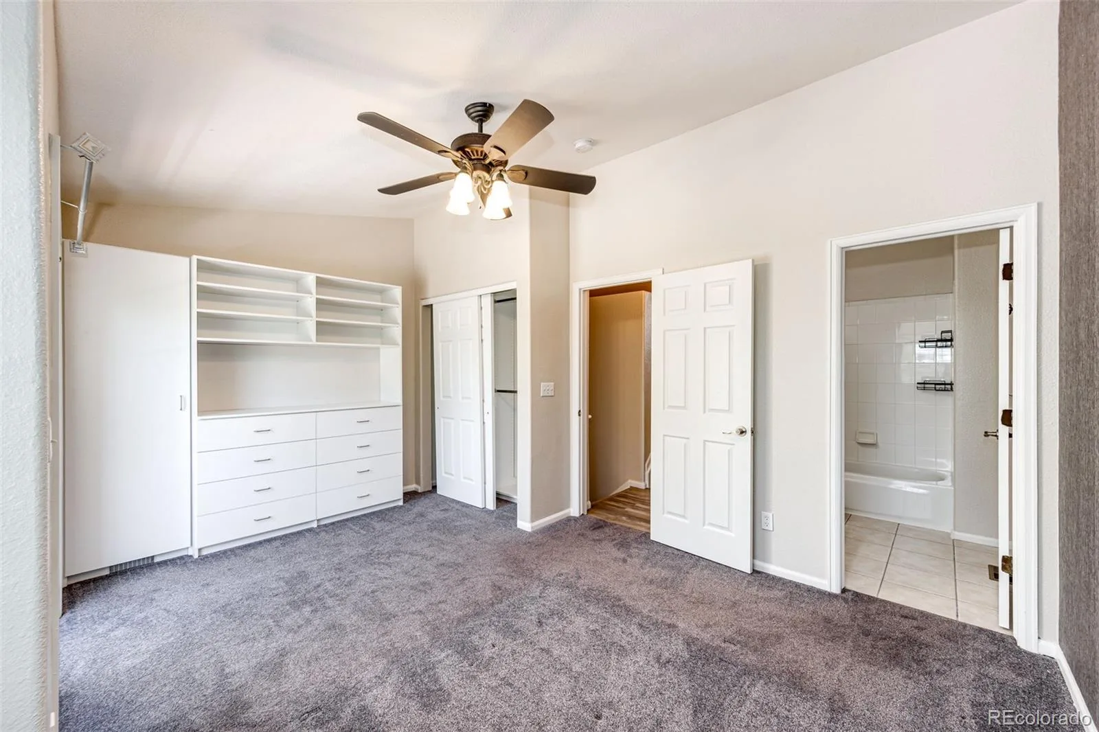 4572 S Crystal Way #B Aurora CO 80015 | MLS #REC9077343 06172026121924 1600 17