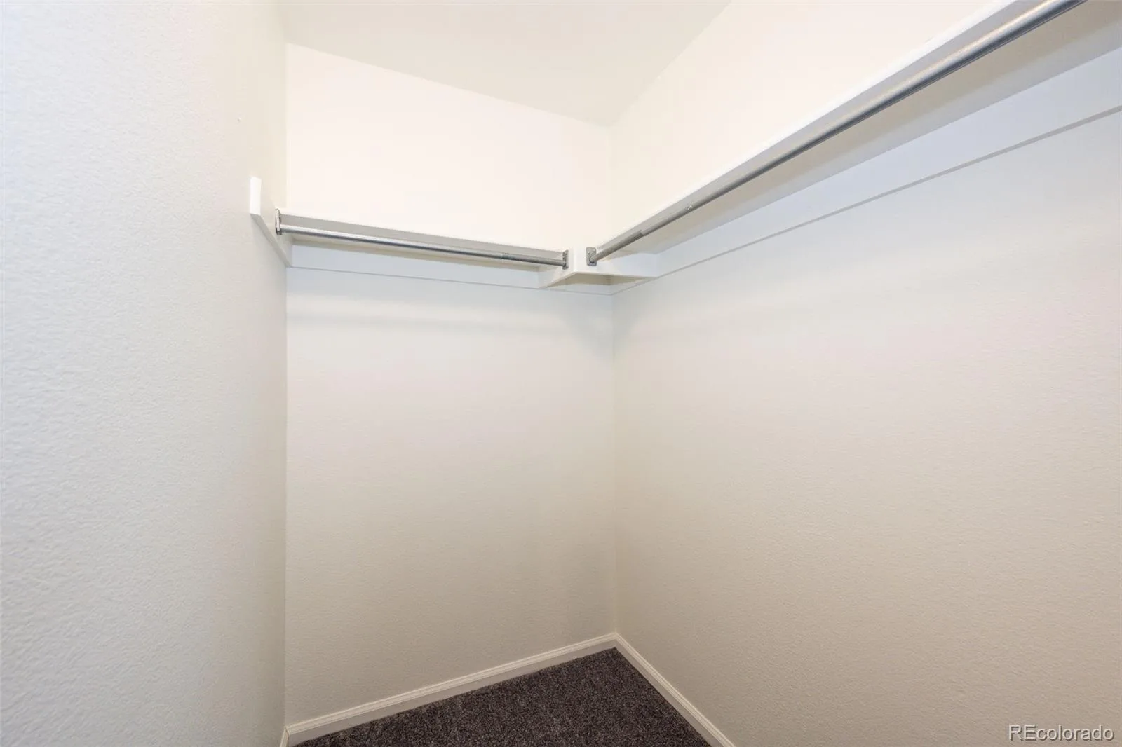 4572 S Crystal Way #B Aurora CO 80015 | MLS #REC9077343 06172026121924 1600 22