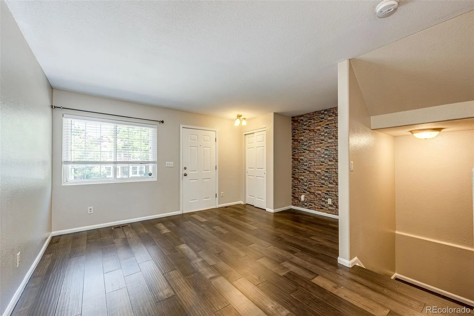 4572 S Crystal Way #B Aurora CO 80015 | MLS #REC9077343 06172026121924 1600 3