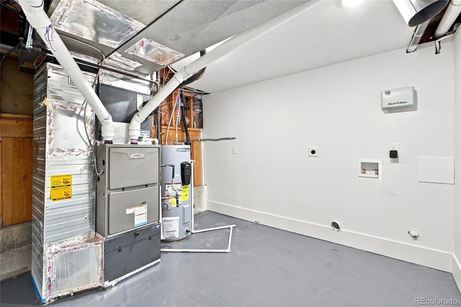 7042 E Wesley Avenue Denver CO 80224 | MLS #REC9077898 10102026025117 1600 26