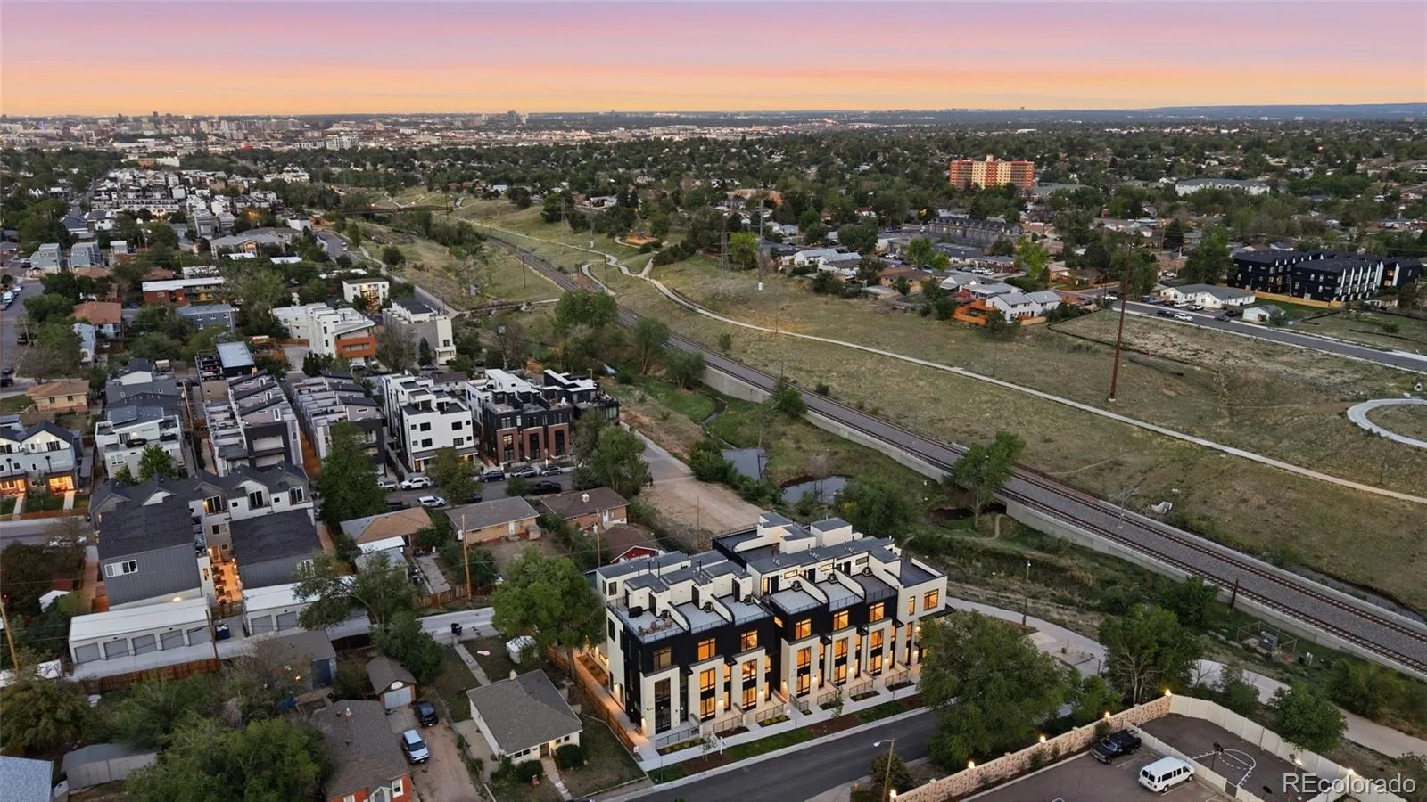 1230 N ZENOBIA Street #6 Denver CO 80204 | MLS #REC9079003 07292026160834 1600 21