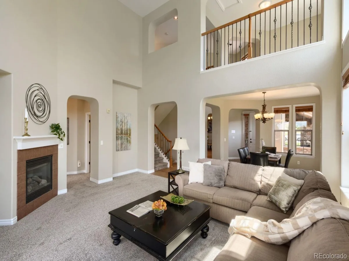 9421 Viaggio Way Highlands Ranch CO 80126 | MLS #REC9079905 08022026182510 1200 18