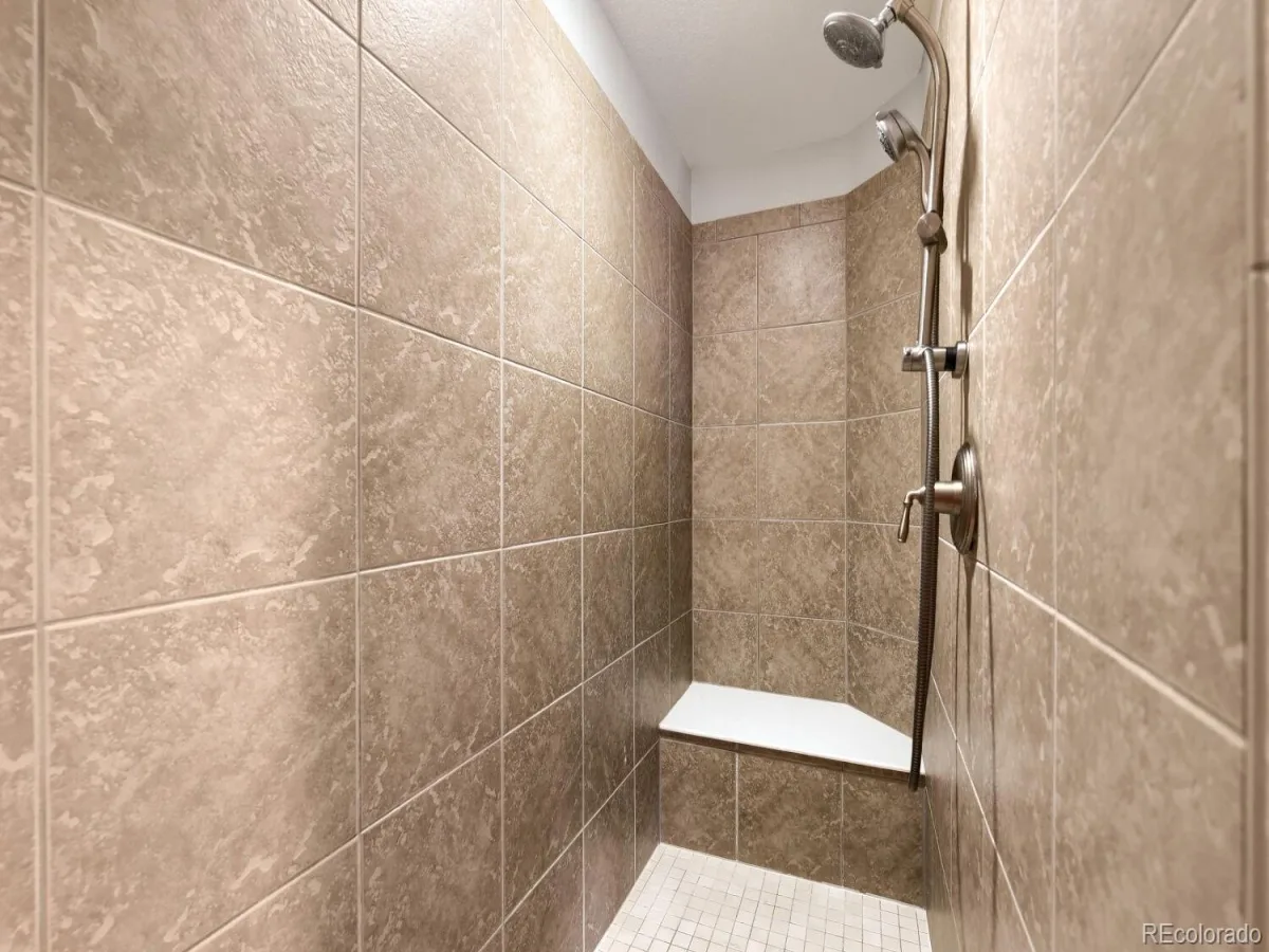 9421 Viaggio Way Highlands Ranch CO 80126 | MLS #REC9079905 08022026182510 1200 24