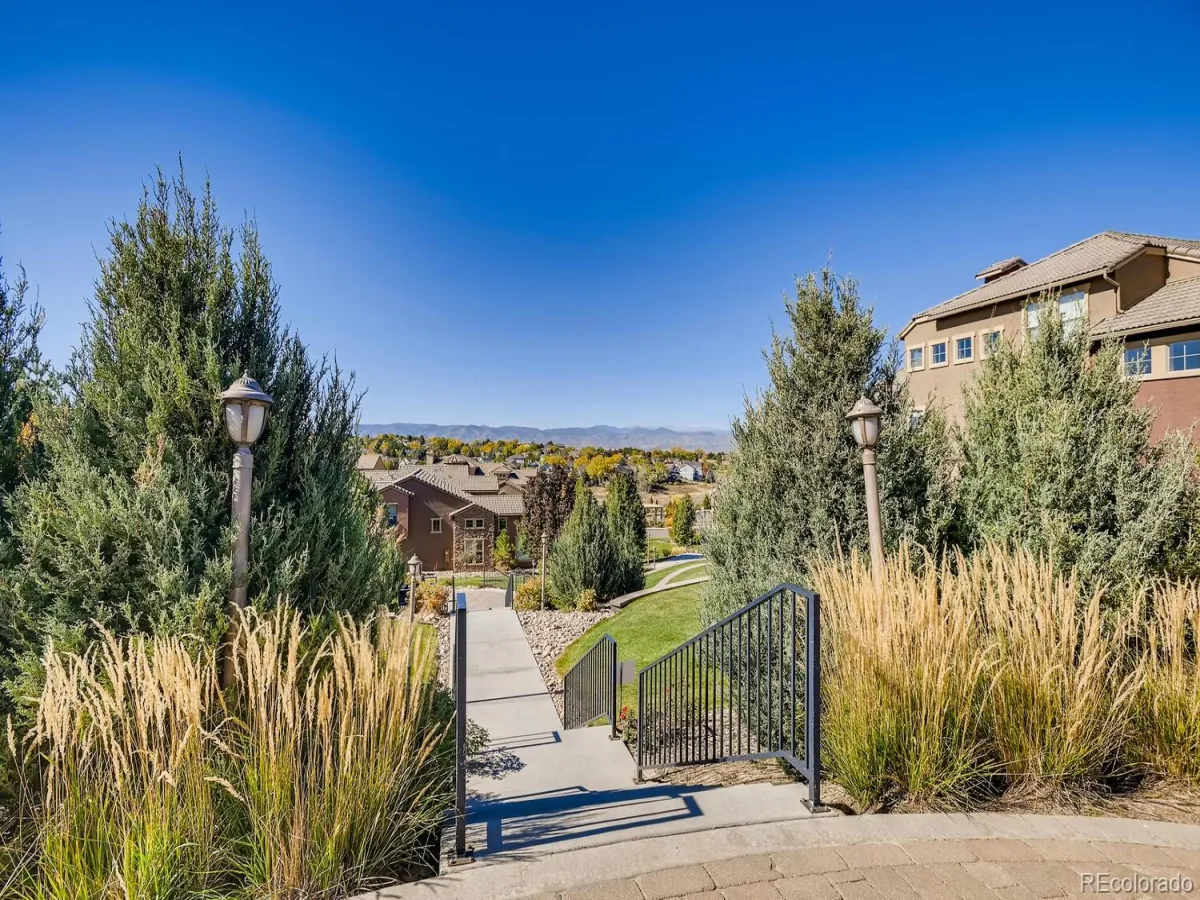 9421 Viaggio Way Highlands Ranch CO 80126 | MLS #REC9079905 08022026182510 1200 44