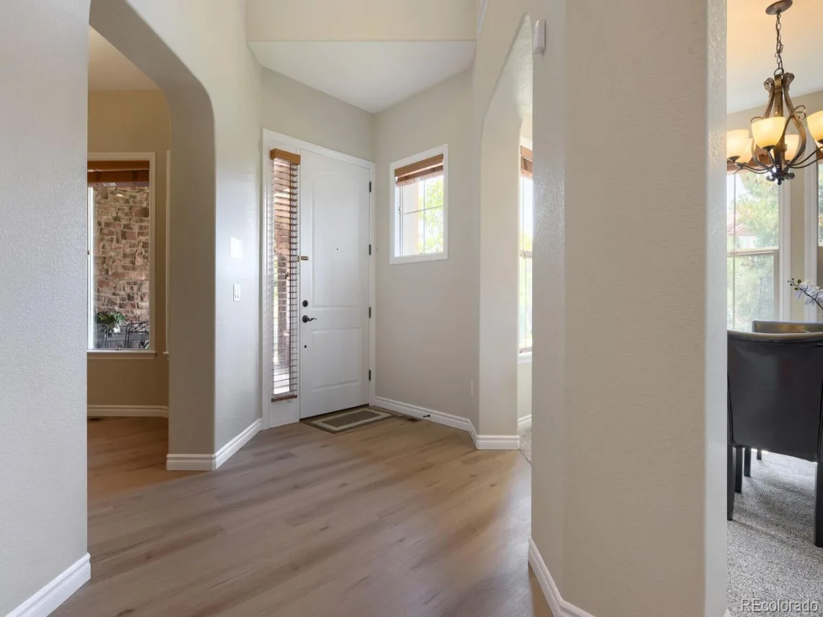 9421 Viaggio Way Highlands Ranch CO 80126 | MLS #REC9079905 08022026182510 1200 8